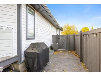 2172 BRENNAN CR NW photo 43