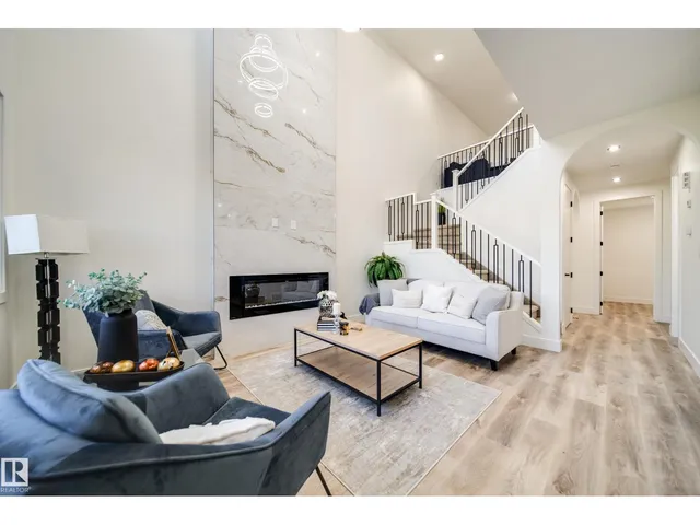 8752 183 AV NW, Edmonton