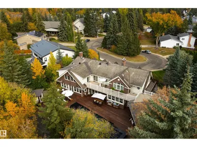 12719 39 AV NW photo 4
