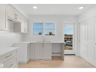 #4 150 Cashman CR SW photo 15