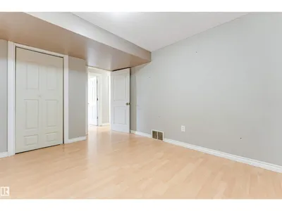3432 60 ST NW photo 27