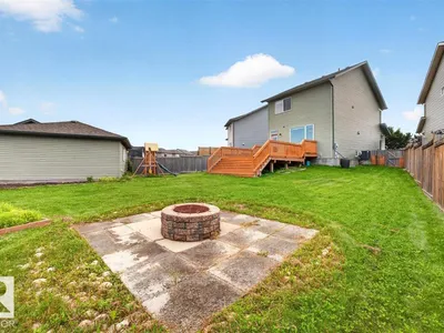 3150 Carpenter Landing SW photo 10