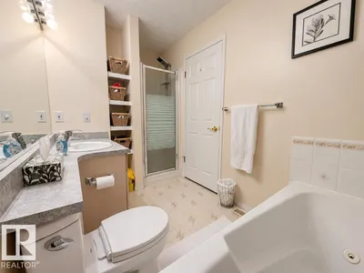 #25 20 DEERBOURNE DR photo 16