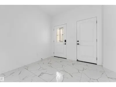 1428 11 AV NW photo 12