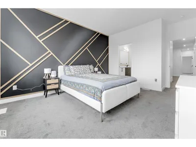 1428 11 AV NW photo 26