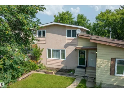 11236 40 AV NW photo 43