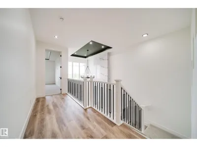 8740 183 AV NW photo 22