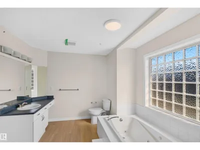 4409 150 AV NW photo 22