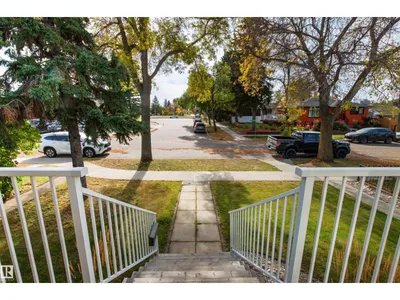 10550, 10552 62 AV NW photo 42