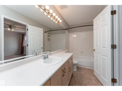 121 BULYEA RD NW photo 16