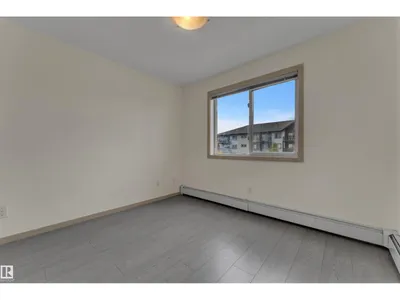#320 3357 16A AV NW photo 15