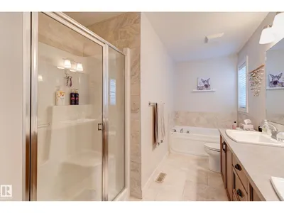 22015 97 AV NW photo 26