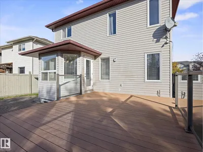 11531 11 AV SW photo 27