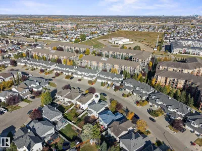 11531 11 AV SW photo 38