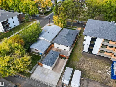 10753 79 AV NW photo 39
