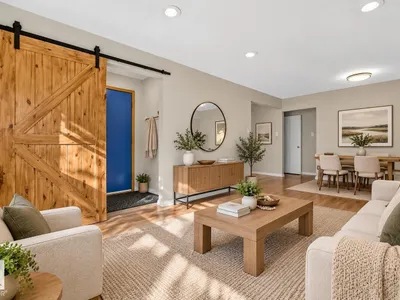10716 51 AV NW photo 8