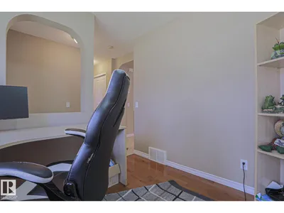 452 GIBB WD NW photo 5