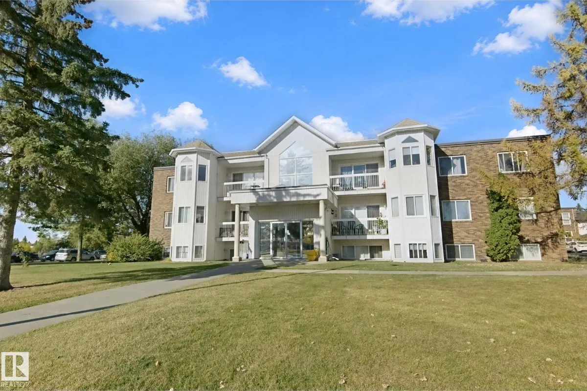 #306 Condo 11460 40 AV NW NW exterior