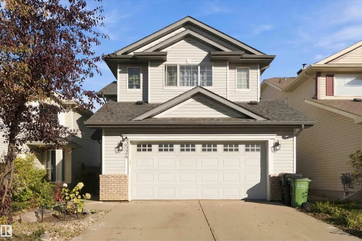 3524 MCLEAN CR SW exterior