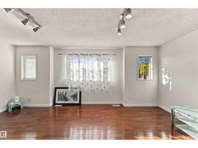 3524 MCLEAN CR SW photo 33