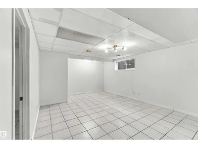 3524 MCLEAN CR SW photo 45