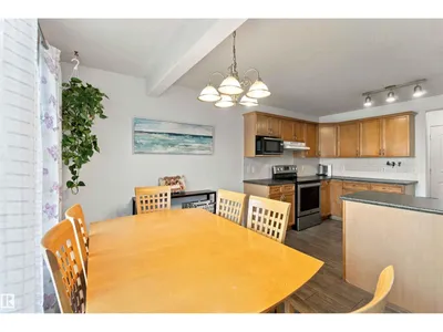 3524 MCLEAN CR SW photo 6