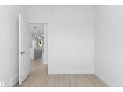 18713 18A AV NW photo 18