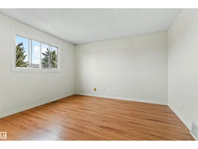 8313 156 AV NW photo 52