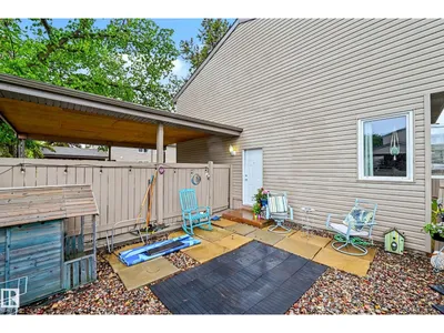 15 AKINSDALE GD photo 29