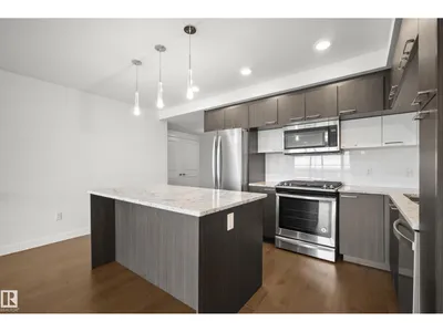 #1504 9720 106 ST NW photo 8