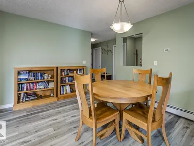 #214 905 BLACKLOCK WY SW photo 11