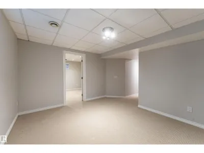 15406 138A ST NW photo 32