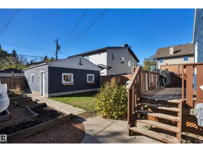 10647 68 AV NW photo 45