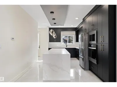 10965 129 ST NW photo 18
