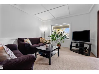 11514 93 ST NW photo 11