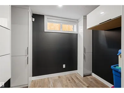 18512 90 AV NW photo 37