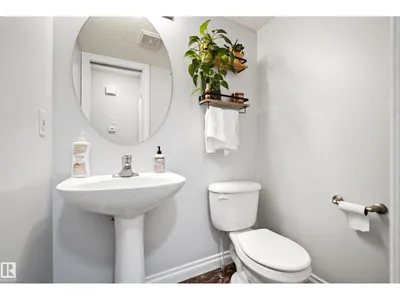 #6 12050 17 AV SW photo 13
