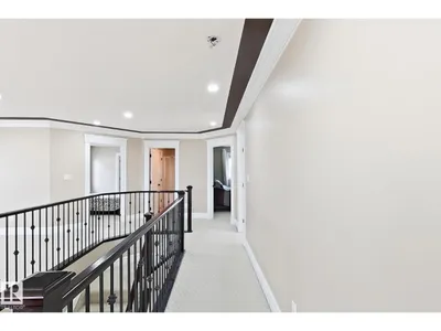 5931 12 AV SW photo 30