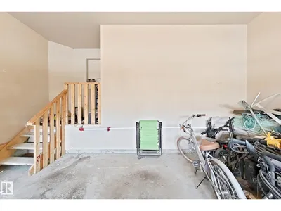 5931 12 AV SW photo 42
