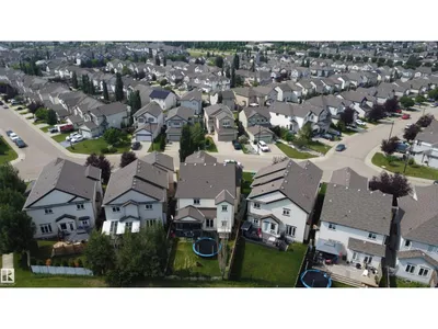 5931 12 AV SW photo 6