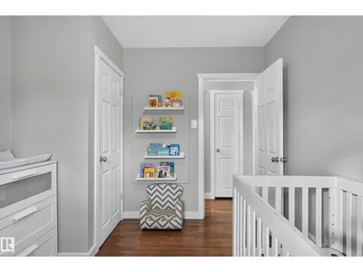 9612 163 ST NW photo 22
