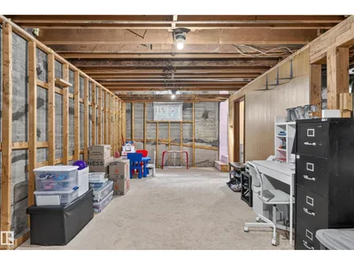 9612 163 ST NW photo 26