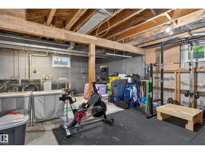 9612 163 ST NW photo 27