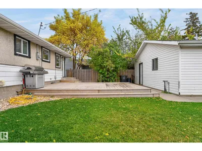 9612 163 ST NW photo 38