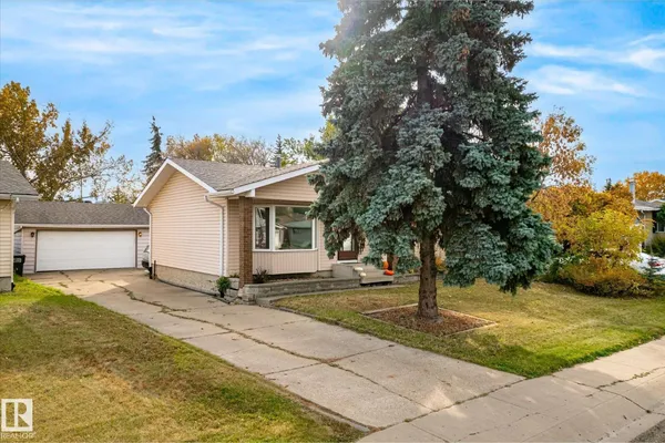 6013 34A AV NW photo 3