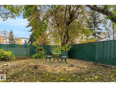 6013 34A AV NW photo 47
