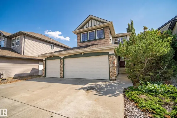 65 SUMMERCOURT TC photo 2