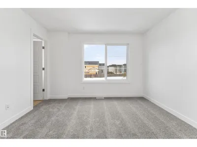 18816 28 AV NW photo 30