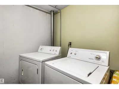 10539 84 ST NW photo 31