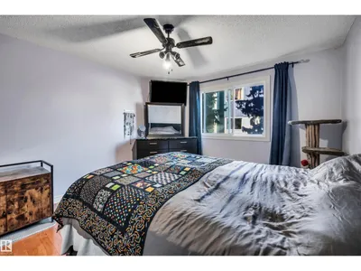 10539 84 ST NW photo 22